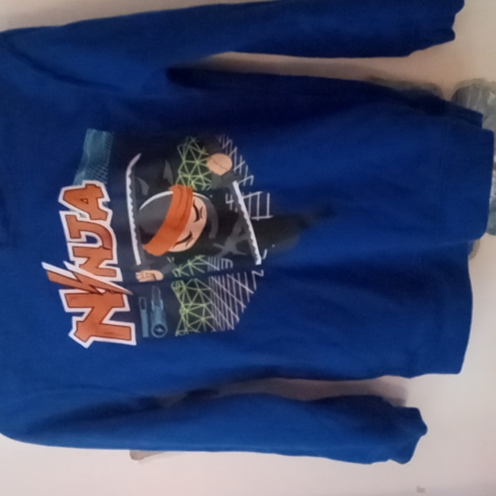 Boys size 7 hoodie